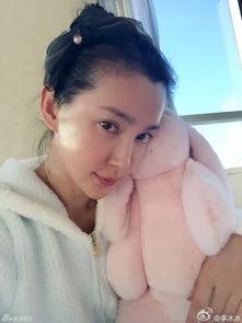 吃瓜娱乐图片搞笑可爱女,搞笑可爱女生吃瓜娱乐瞬间