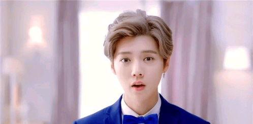 鹿晗关晓彤让娱乐圈吃瓜